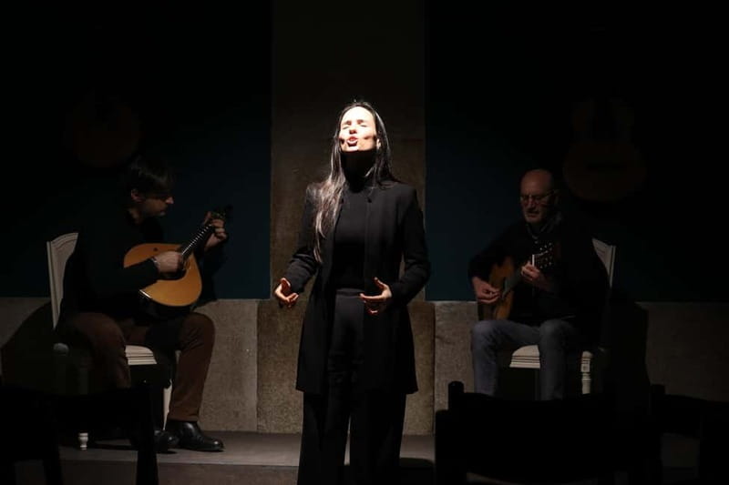 Porto: Traditional Fado Show at Sao Bento with Port Wine - Why Fado works so well in Porto