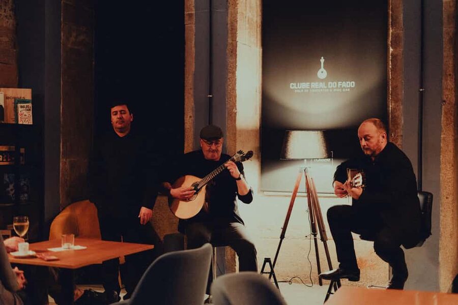 Porto: Traditional Fado Show with Welcome Drink - Should You Book Clube Real do Fado?