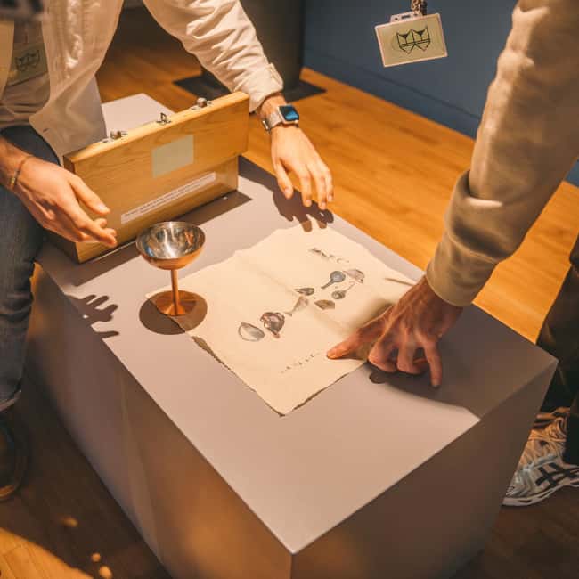 Porto: WOW Daily Ticket - The Bridge Collection focuses on drinking vessels