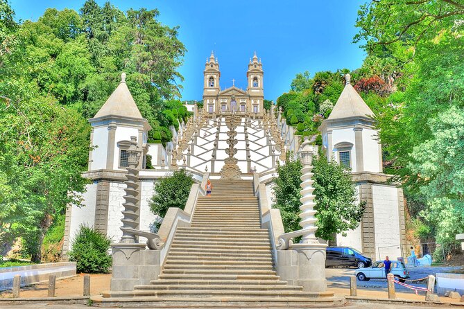 Private Culture and Wine Tourism Tour - Casa Lata and the Vinho Verde countryside