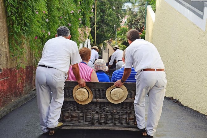 Private Half day tour around Madeira Island - A quick Madeira sampler from Funchal