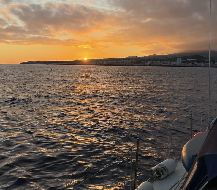 Private Sailing Sunset Tour PDL - FAQ