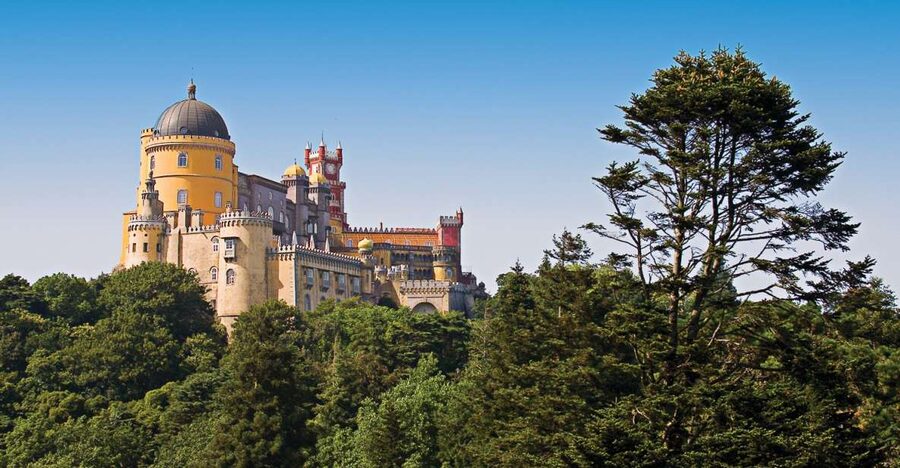 Private Sintra Half Day Tour - Leaving Lisbon in a private vehicle