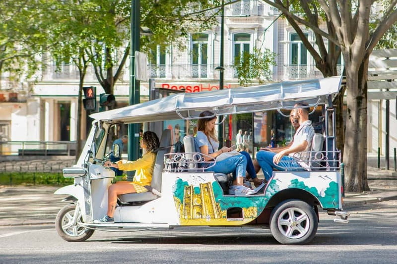 Private Tuk Tuk Tour Lisbon Old Town - Mouraria and the everyday face of Lisbon