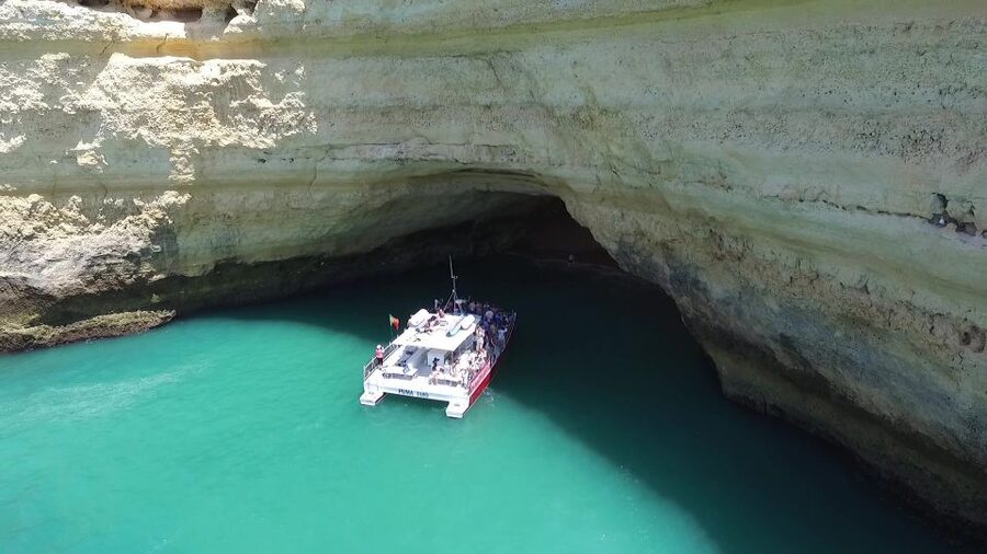 Quarteira: Benagil Cave Guided Catamaran Day Cruise & Drink - Key points to know before booking