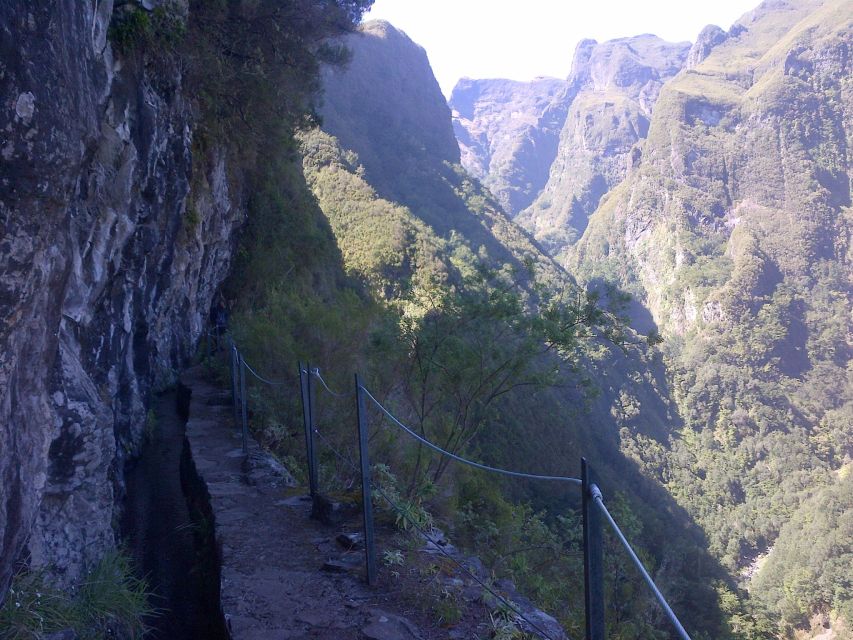Queimadas Natural Park 5-Hour Guided Hike - Following the 18th-century Caldeirão Verde levada