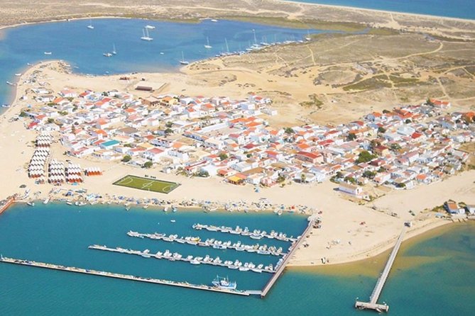 Ria Formosa - Boat trip to the 3 Islands: Armona | Culatra Island | Lighthouse - Ilha do Farol and its lighthouse setting