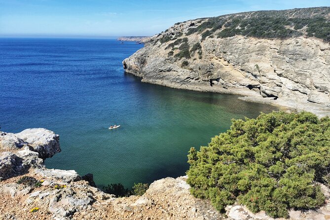 Sagres: Praia Da Ingrina Caves Guided Kayaking Tour - The guide makes the difference
