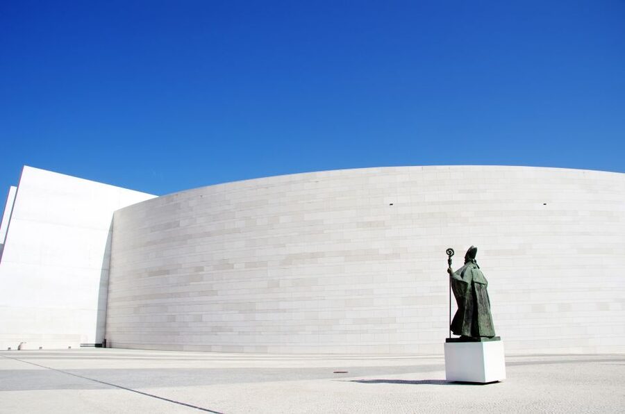 Sanctuary of Fátima and Coimbra City Tour - Why Fátima and Coimbra work well together