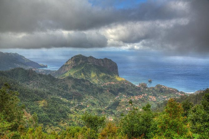 SANTANA Combo Expedition (Jeep & Levada Walk) - Shared Tour - Pico do Arieiro starts the day high
