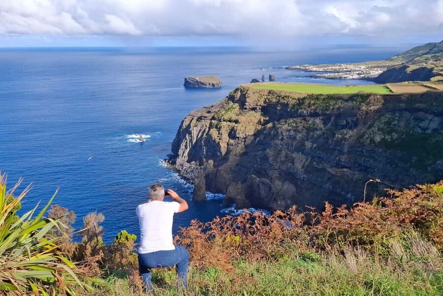 São Miguel: 2-Day Island Tour, Tea & Pineapple Plantation - Who should book this two-day tour?