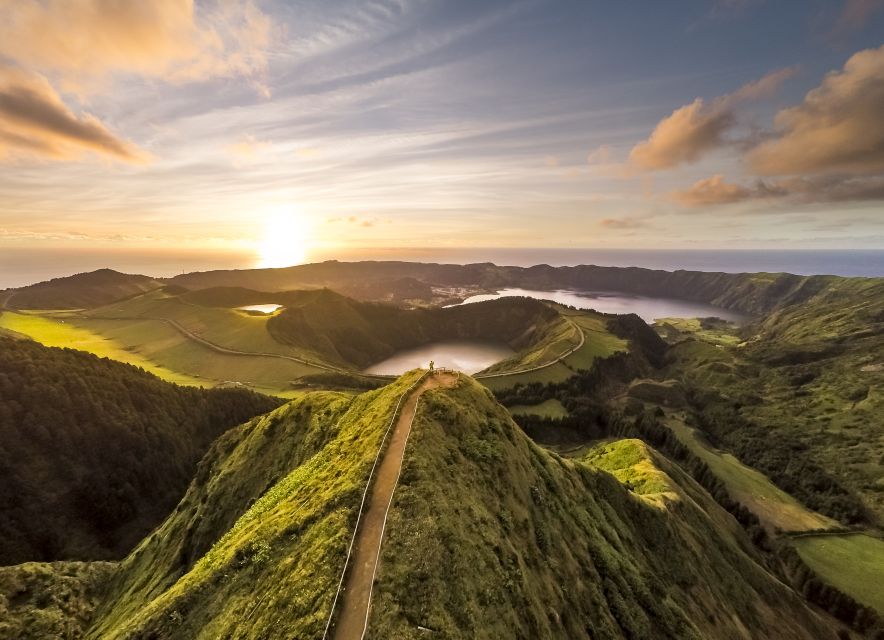 São Miguel: Full-Day Tour to Sete Cidades and Lagoa do Fogo - Key points to know before booking