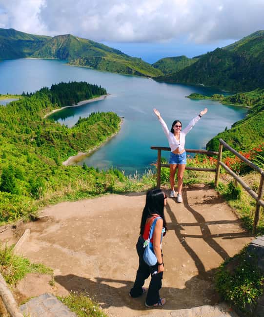São Miguel Island: 2-Day Guided Island Tour with Meal Add-on - The tea plantation that makes a good tasting stop