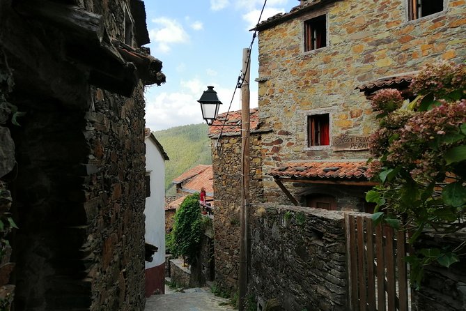 Schist Villages of Lousã Mountain, half-day from Coimbra - Talasnal: the most atmospheric walk