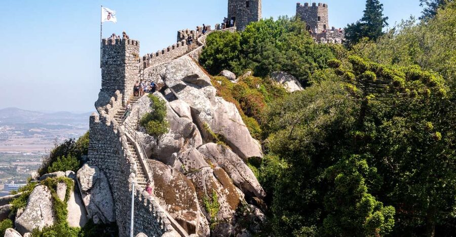 Sintra: Castle of the Moors & Quinta Entry with Audio Guides - How the audio app changes the visit