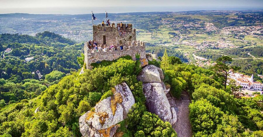 Sintra: Castle of the Moors Skip-the-Line Ticket - Entering with the one-day fast-track ticket