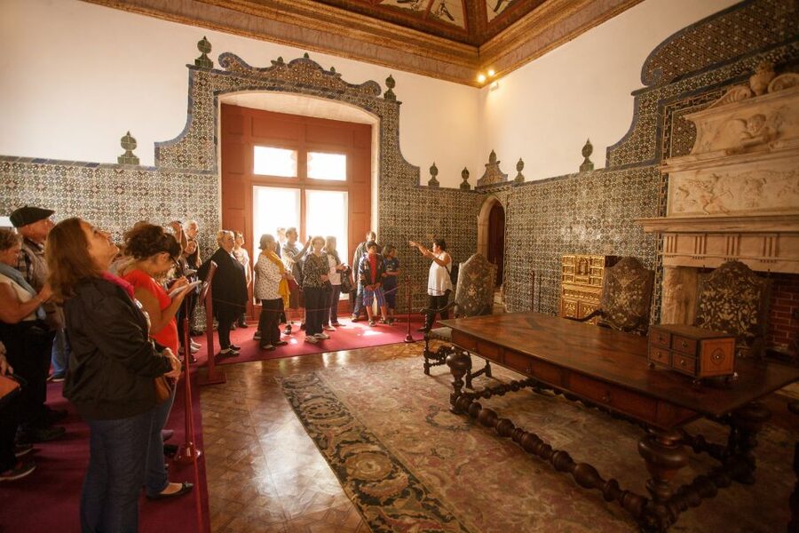 Sintra: National Palace and Gardens Skip-the-Line Ticket - How skip-the-line entry works in real life