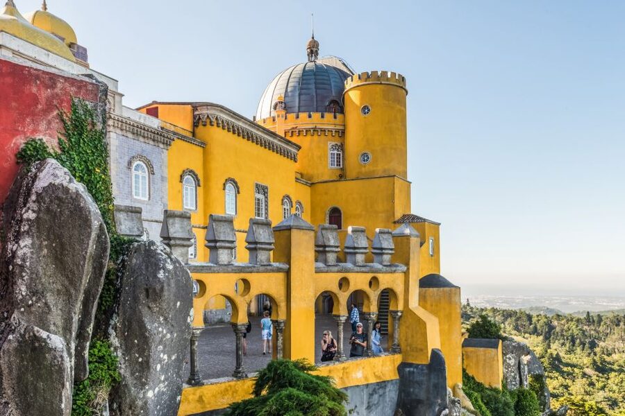 Sintra: Pena Palace and Park Entrance Ticket - Getting there from Lisbon without losing your morning