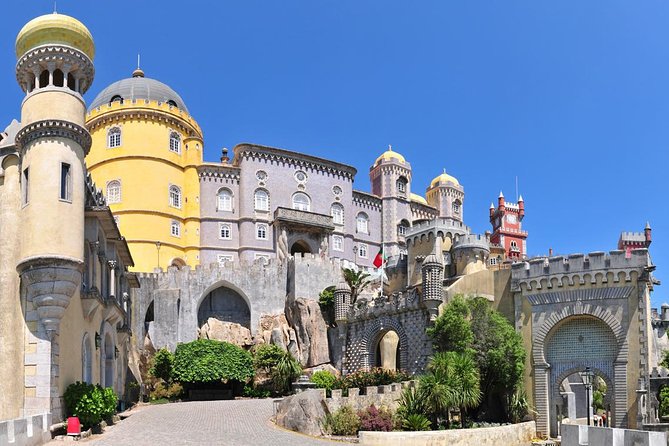Sintra, Pena Palace, Quinta da Regaleira & Cascais Group Tour - Estoril closes the loop along the Portuguese Riviera