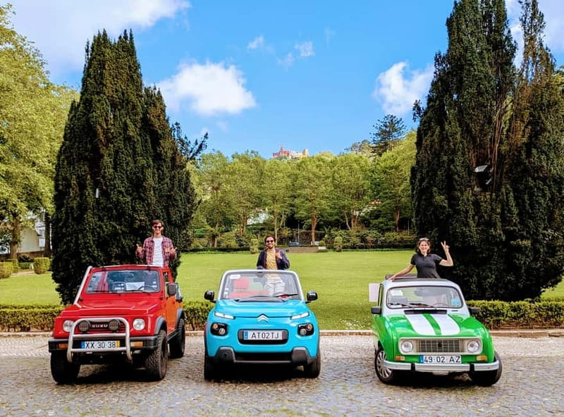 Sintra: Private Half-Day Classic Car or Electric Jeep Tour - Palaces and castles: see more, enter selectively