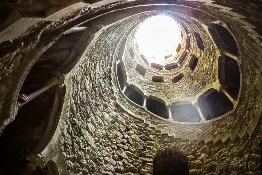 Sintra: Quinta da Regaleira E-Ticket and Audio Guide - The initiation well, tunnels, and grottoes