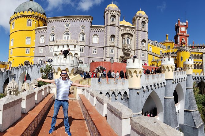 Sintra to Cascais: 2 Palaces, 4 Sites, Small Group 10 Hour Tour - Boca do Inferno and the approach to Cascais