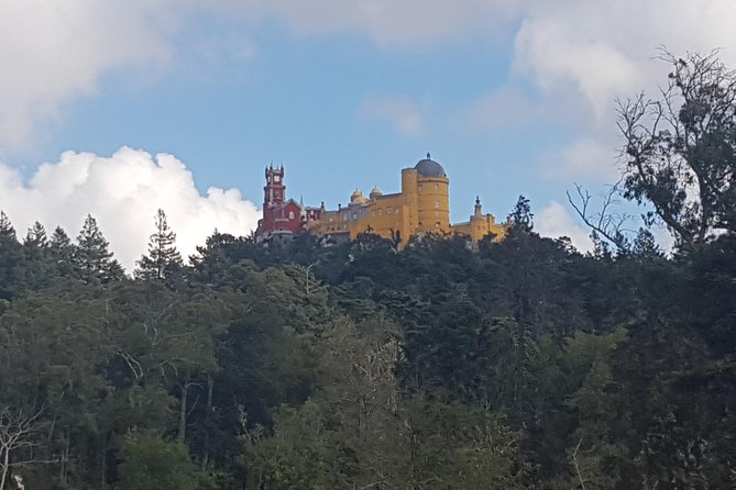 Small Group Tour to Sintra, Pena Palace, Cabo Roca and Cascais - Cascais: your relaxed final stop