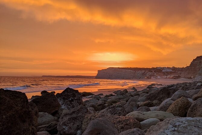 Sunset Yoga at Lagos's beautiful beach by el Sol Lifestyle - What to bring to Praia de Porto Mós