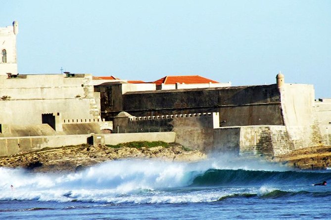 Surf Lesson on Praia de Carcavelos - Starting on the sand at Carcavelos Surf School