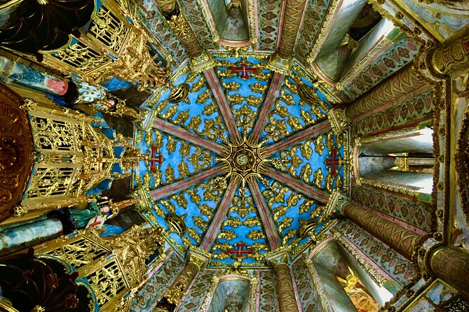 Templar Tour Convent of Christ & Almourol Castle from Lisbon - Tomar, lunch, and time to wander