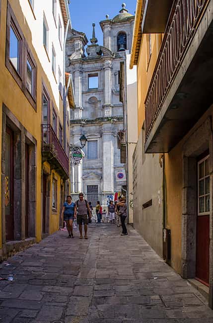 The Beautiful Story of Porto: Guided Tour with Entry Tickets - Starting at Terreiro da Sé