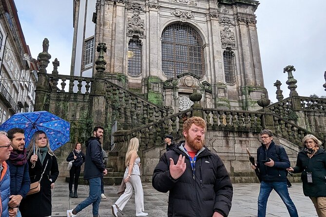The Unvanquished Tour in Porto City Center - Starting at City Hall and walking down Aliados