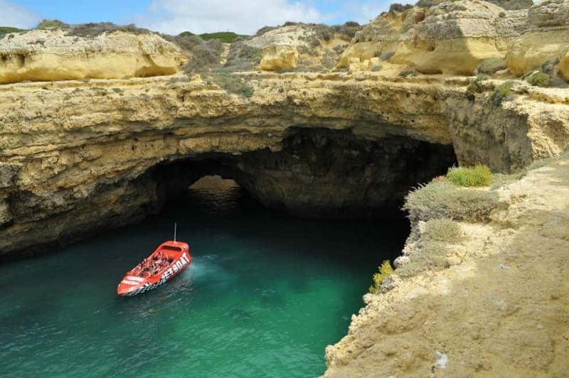 Thrilling 30-Minute Jet Boat Ride in the Algarve - What the $34 price includes