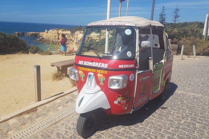 TOURS CARLOS SMILE TUK TUK - coast, country side or mix - Paderne Castle brings the Algarve inland