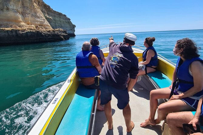 Traditional Tour - Benagil Cave - Twenty caves give the trip its value