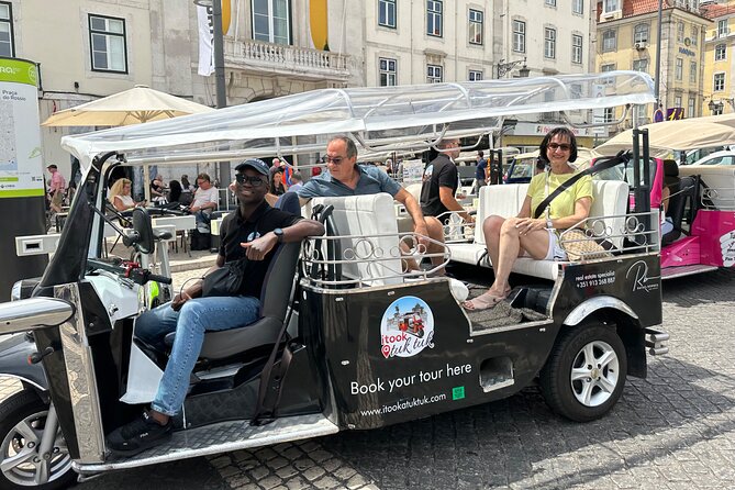 True 4Hour Private Tuk Tuk Tour: Discover Lisbon with a Local! - Comfort, weather, and seating advice