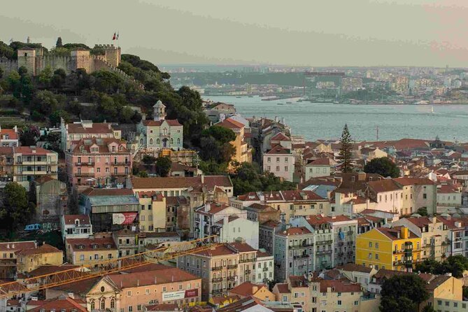 Welcome Lisbon Tour with Local Guide in Private Eco Tuk Tuk - Baixa and Lisbon’s grand rebuilding plan