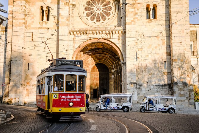Welcome Lisbon Tour with Local Guide in Private Eco Tuk Tuk - Chiado and Bairro Alto, two sides of central Lisbon
