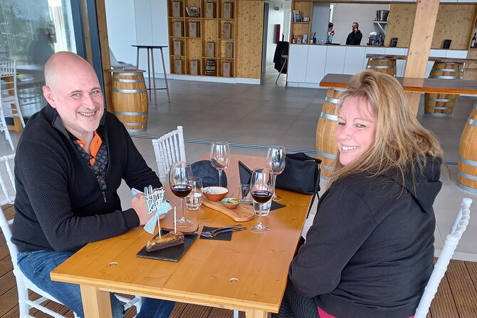Wine Lovers: Winery Tour w/ Tasting & Tapas (Albufeira/Vilamoura) - Albufeira viewpoints and a taste of local spirits