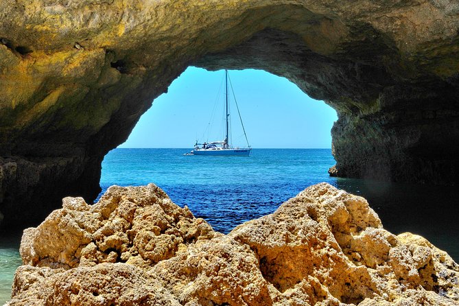 Yatch FINISMAR: 6 hours cruise with Beach BBQ (14passengers) - The crew and the small-group atmosphere